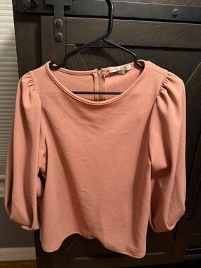 Green Envelope Dusty Peach Puff-Sleeve Blouse